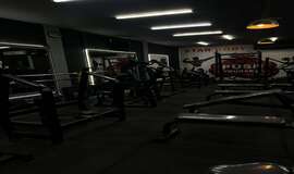عکس باشگاه بدنسازی استار بادی قم