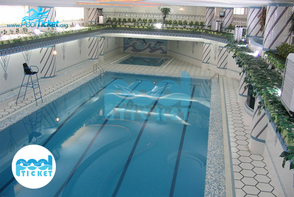 تصویر محوطه و استخر سرپوشیده نشاط مشهد