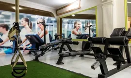 باشگاه بدنسازی کلبه تندرستی تهران عکس