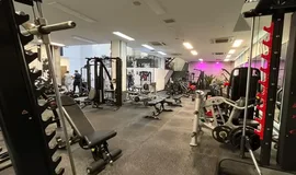 تصویر باشگاه بدنسازی حسین اکبرزاده (استادحسن بنا)