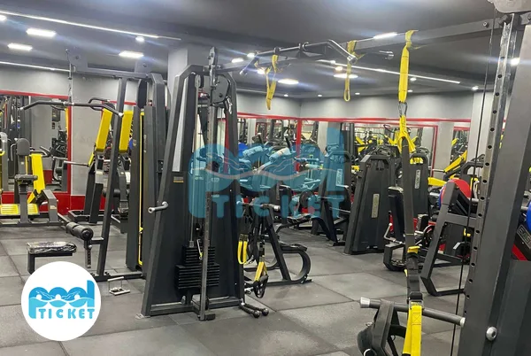 باشگاه بدنسازی معراج تهران عکسها