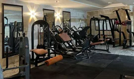 باشگاه بدنسازی بانوان بردیان مشهد عکس