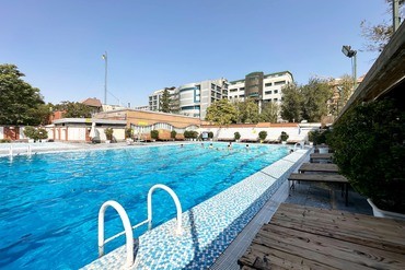 استخر روباز بوستان شهربانو منطقه 16 (ویژه بانوان)