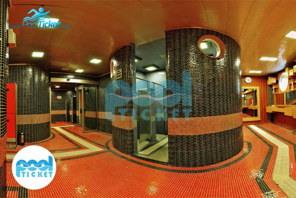 عکس رختکن استخر هتل پردیسان مشهد