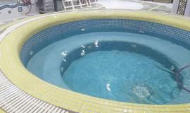 جکوزی استخر هلال احمر مشهد