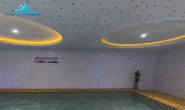 عکس جکوزی استخر قصر آبی قم