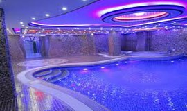  استخر هتل کوروش کرمانشاه