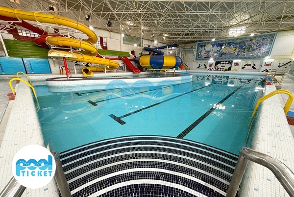 عکس محوطه استخر و پارک آبی کوثر شیراز