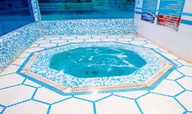 عکسها جکوزی استخر ملوان تهران 