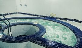 جکوزی استخر لاله کرمان