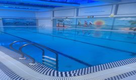 تصویر استخر منظریه کرج