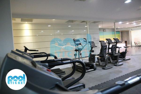 تصویر سالن بدنسازی پارک آبی دهکده آبی پارس البرز