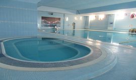 جکوزی استخر ایثار کرمان