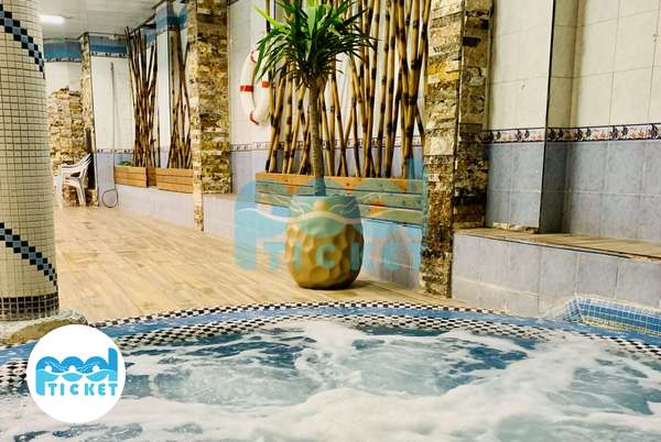 تصویر جکوزی استخر درین میدان هروی تهران