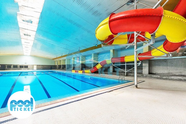 عکس سرسره استخر مهرگان اصفهان