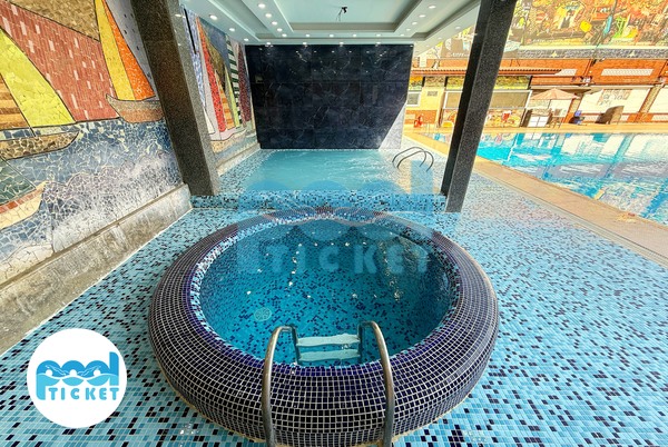 حوضچه آبسرد استخر هودین و هورام تهرانسر تصویر