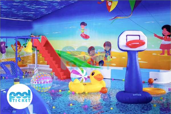 عکس فضای بازی کودکان استخر و پارک آبی اشکان کرمان