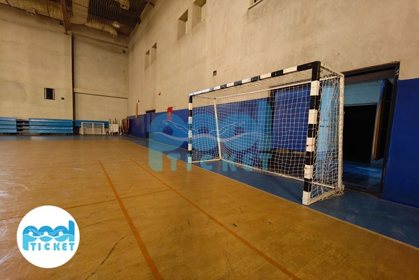 عکس سالن ورزشی استخر دانشگاه هنر کرج