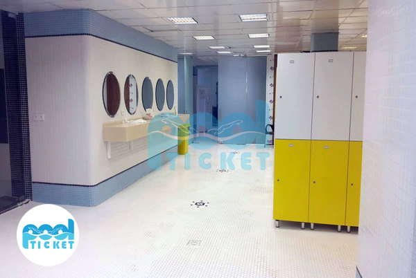 تصویر رخت‌کن استخر طوقانی تهران