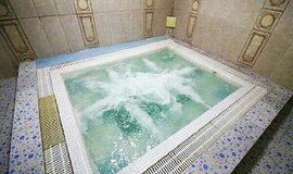 استخر قائم تهران