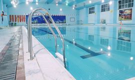 عکس استخر کوثر مشهد