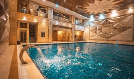 تصویر استخر هتل الماس 2 مشهد