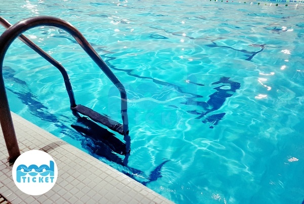 عکس استخر دانش آموز مشهد