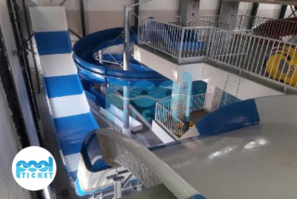 تصویر سرسره های مجموعه پارک آبی و استخر پرشین فردیس