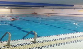 عکس استخر روح‌الله پیروزی تهران