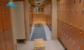 تصویر رختکن استخر فرهنگسرای رسانه تهران