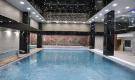  استخر مجموعه ورزشی رویای زندگی کرج