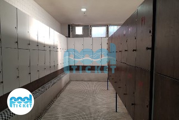 تصویر رختکن استخر شهدای مشکین دشت