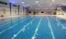 عکس استخر شنا پرواز اصفهان