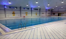 تصویر استخر پرواز اصفهان