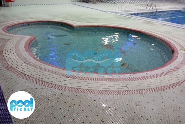 جکوزی استخر پرواز اصفهان عکس 