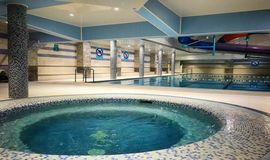 عکس جکوزی استخر سینا مرند آذربایجان شرقی