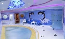 سونا و جکوزی هتل اسپینو مشهد- استخر لاکچری