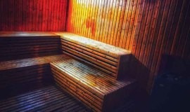 سونا خشک استخر مجموعه ورزشی اکسیژن تبریز