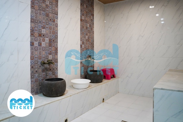 عکس حمام سنتی استخر روباز و سرپوشیده پدیده کرج (انقلاب)