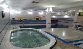 استخر مرجان تهران