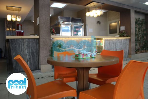 عکس بوفه استخر هتل المپیک تهران