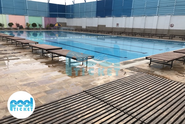 تصویر استخر روباز دهکده آفتاب مهرشهر