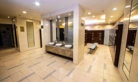 عکس رختکن استخر هتل پارسیان آزادی تهران