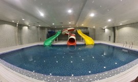 سرسره های استخر احسان کرج عکس