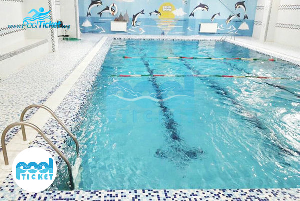 تصویر استخر نور الاصفیا تهران