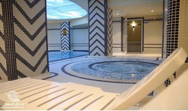 جکوزی استخر هتل سارینا فروش در پول تیکت - برگ تخفیف استخر هتل سارینا