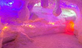 غار نمک استخر آبی گلستانکوه خوانسار اصفهان