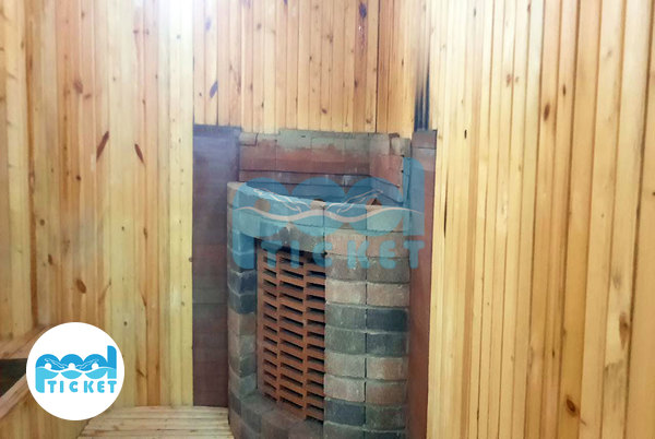 سونا خشک استخر کارگران میانه تصویر