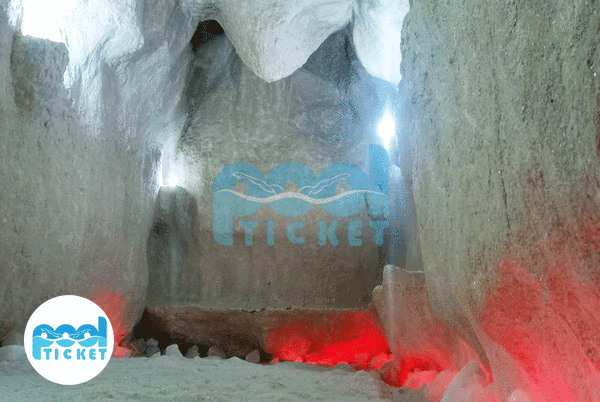 غار نمک استخر آریا موج تصویر