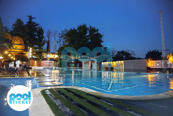 عکس فضای آزاد استخر چهارفصل هتل اوین تهران (کاجکو)